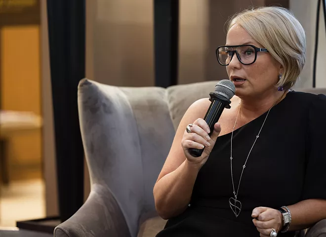 Музыка, застывшая в золоте